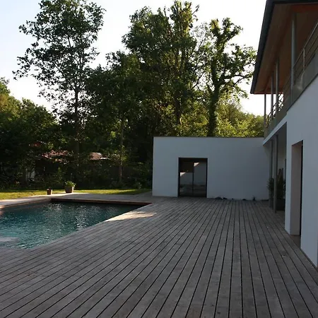 Πανσιόν Lazuli